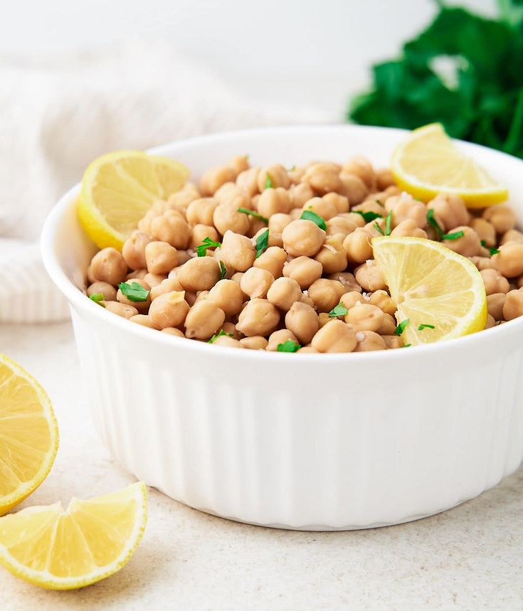 Iranian Chickpea Varieties Explained; Kabuli & Desi Types; Quality, Taste & Market Insights